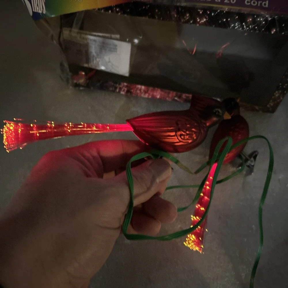 Vintage 2002 Holiday Creations Cardinal  Fiber Optic Red Birds Clip Ornament